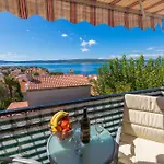 Apartament In 39140