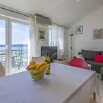 Apartament In 39140