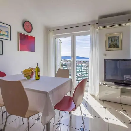 Apartment In 39140